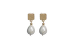 Load image into Gallery viewer, Victoria Pearl Chain Earring Gold
