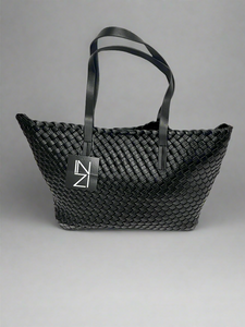 Amara Woven Tote