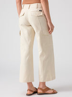 Load image into Gallery viewer, Rebel Wide Leg Crop Pant Birch
