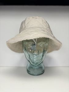 Goldie Quilted Bucket Hat Ivory