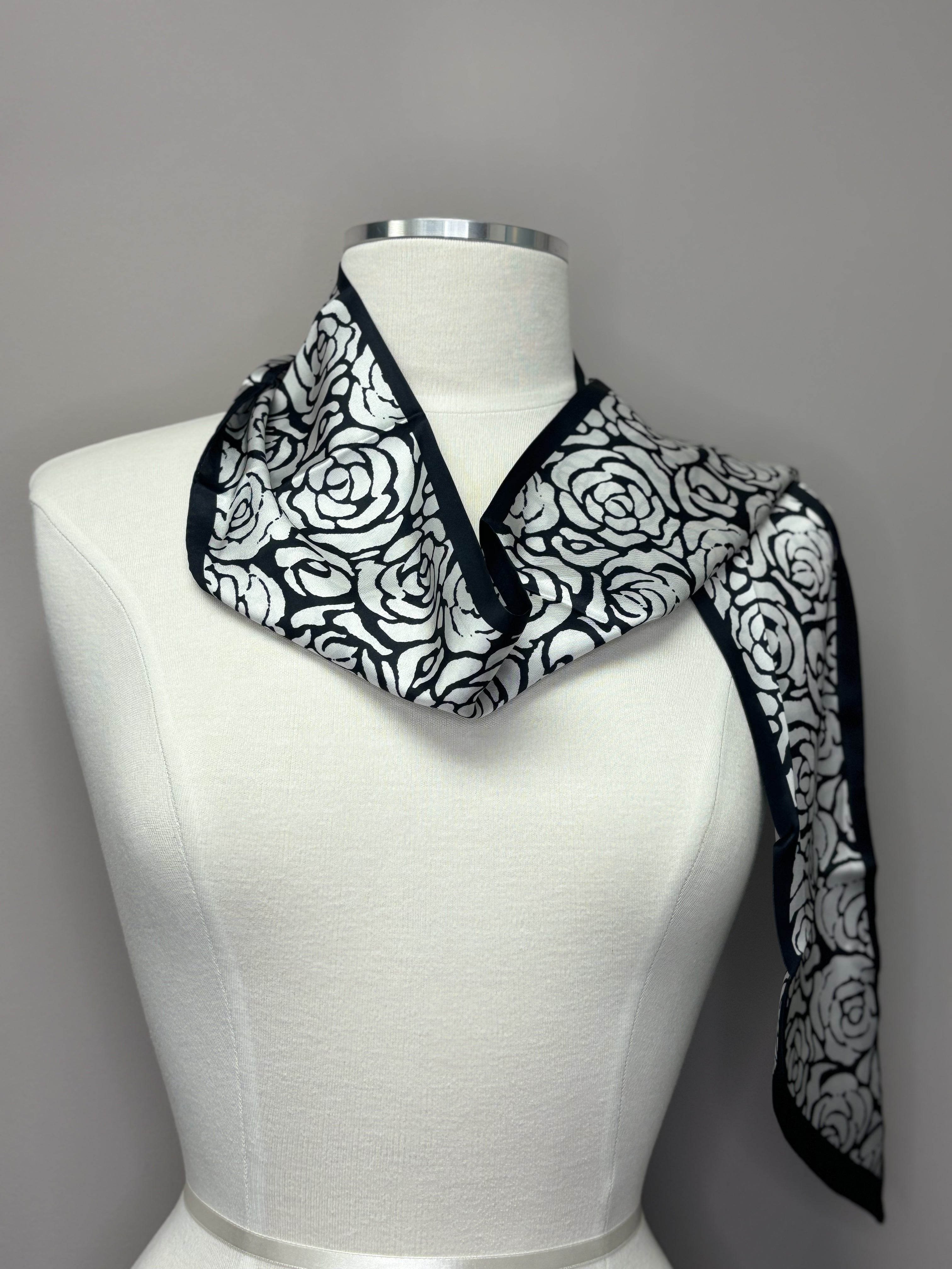 Max Black Scarf