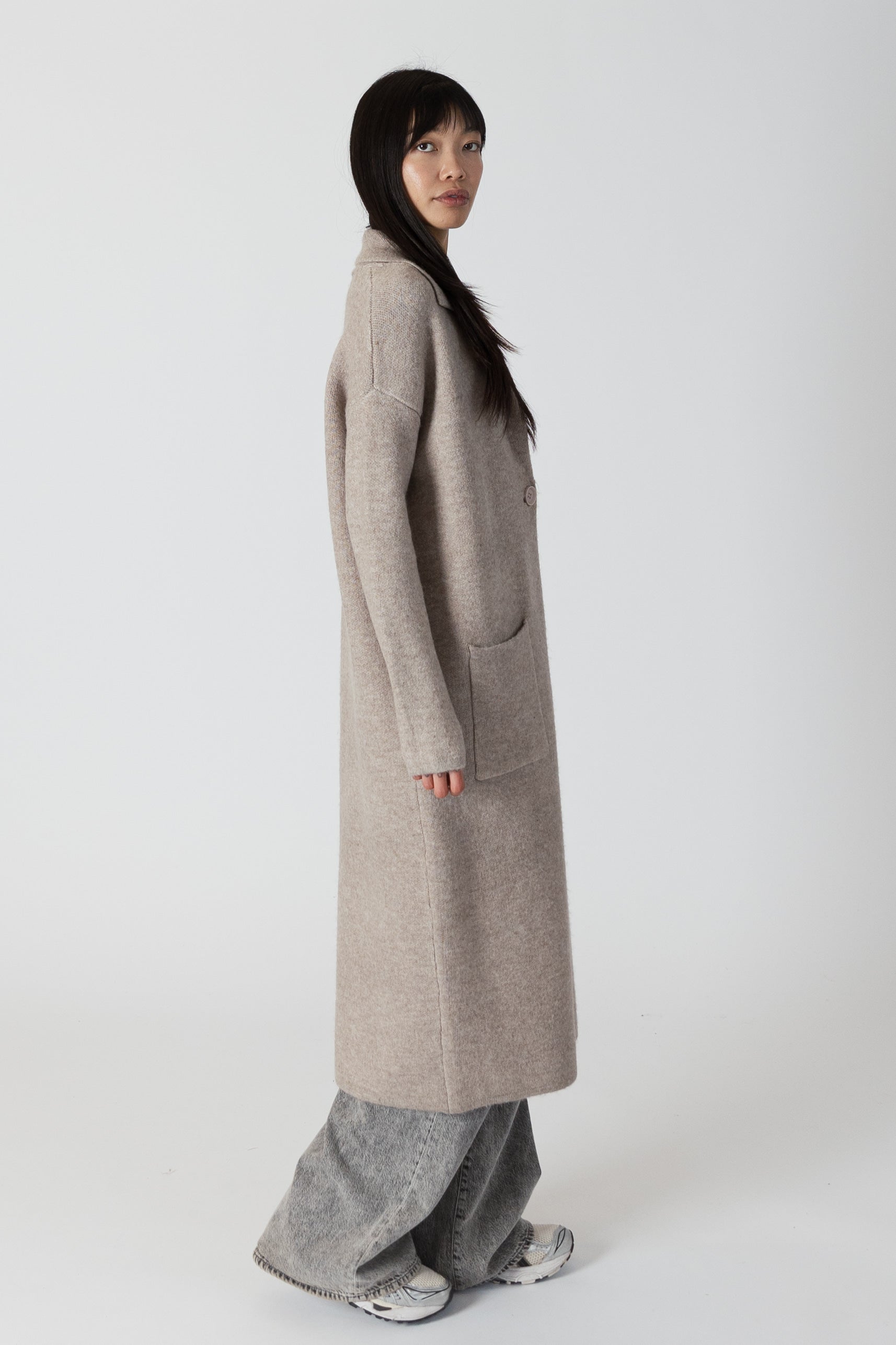 JIMMI Long Coat with Pockets - Oatmeal