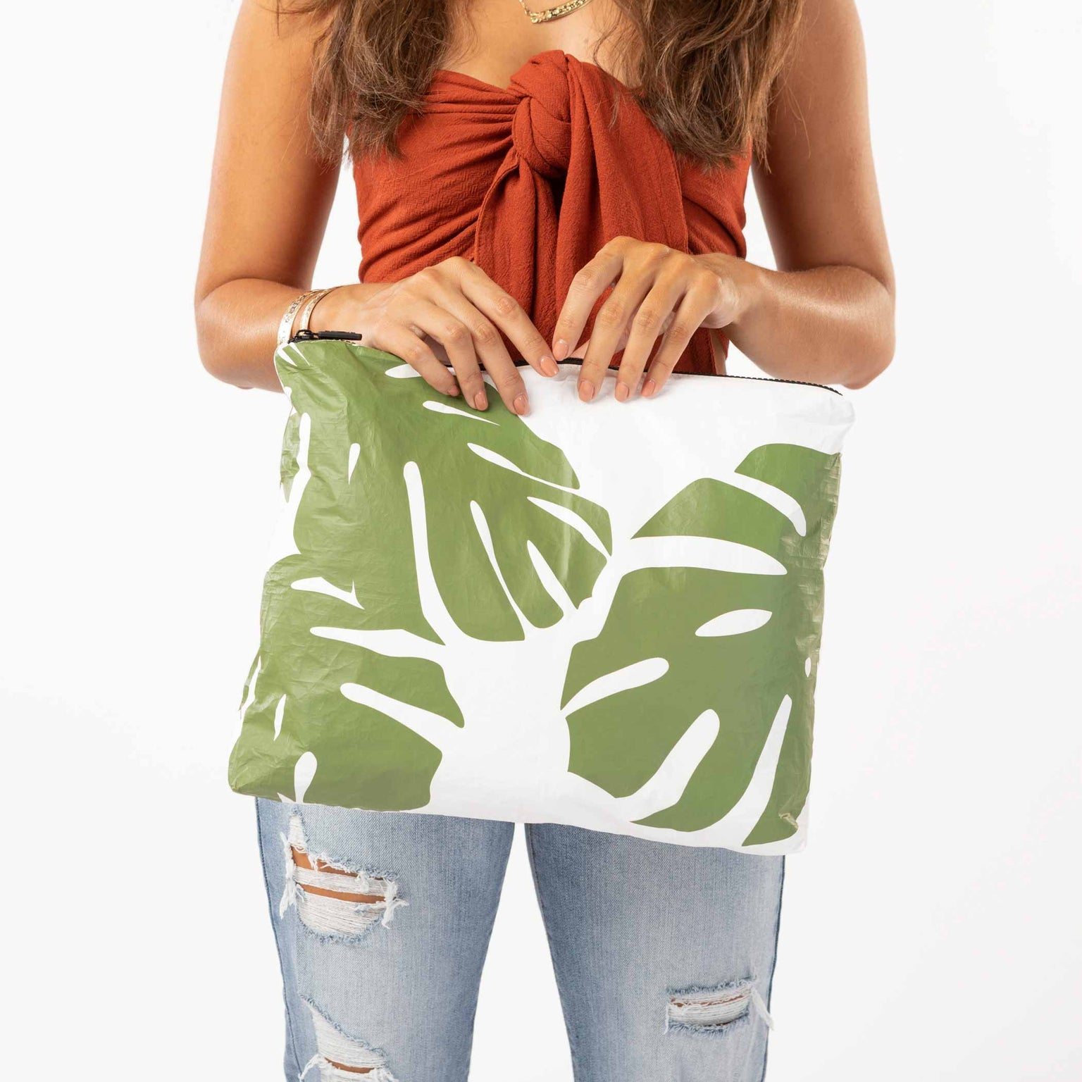 Max Pouch Monstera Seaweed