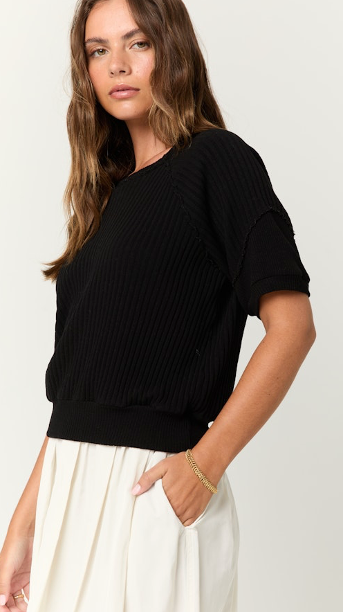 Rani Raglan Short Sleeved Pullover