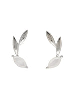 Load image into Gallery viewer, Isha Ear Climbers Rhodium with Pearl
